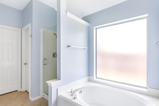 1864 Silent Shore Court, League City, TX 77573