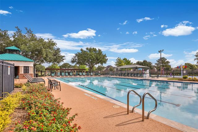 1864 Silent Shore Court, League City, TX 77573