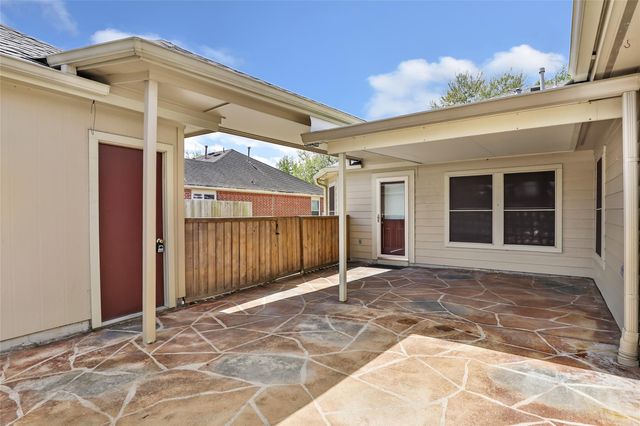 1864 Silent Shore Court, League City, TX 77573