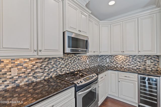 2357 St James Drive SE, Southport, NC 28461