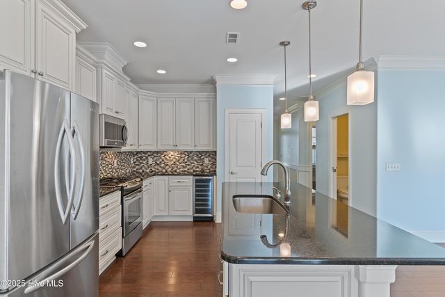 2357 St James Drive SE, Southport, NC 28461