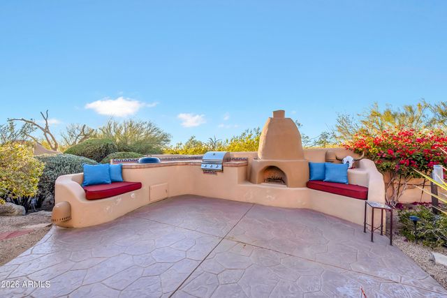 25624 N RANCH GATE Road, Scottsdale, AZ 85255