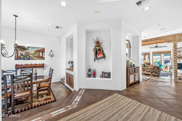 25624 N RANCH GATE Road, Scottsdale, AZ 85255