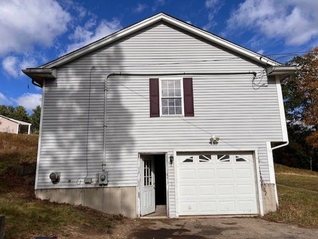 149 River Run, Hardwick, MA 01031