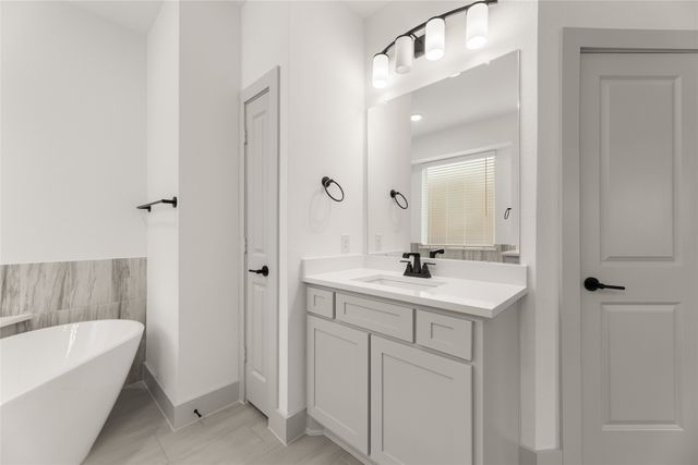 3726 Milwaukee Avenue, Midlothian, TX 76065