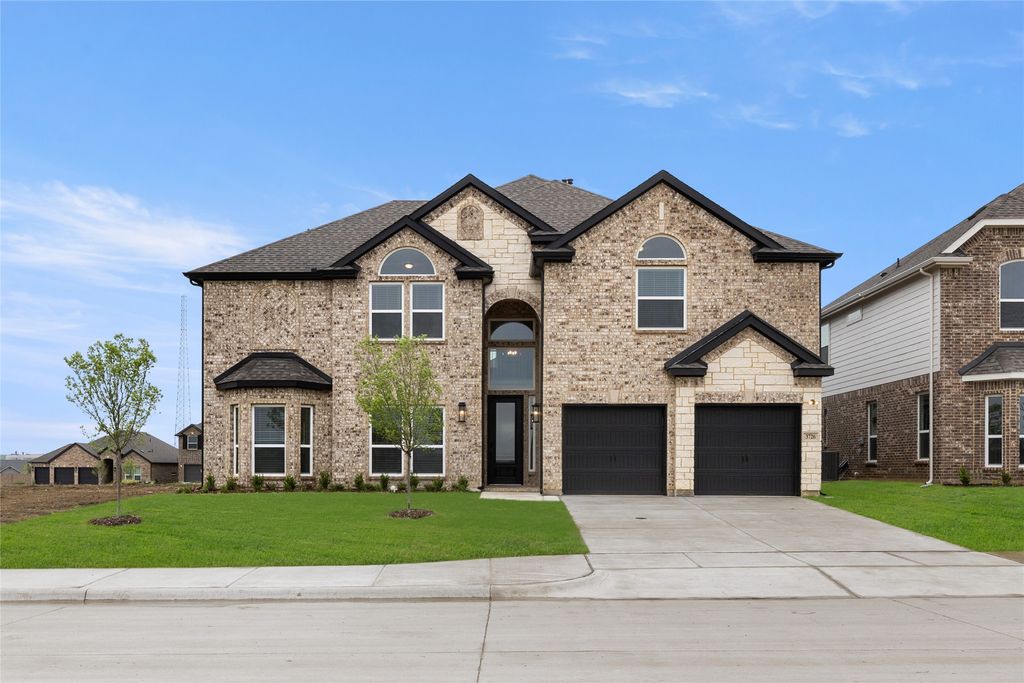 3726 Milwaukee Avenue, Midlothian, TX 76065