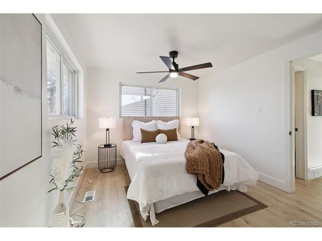 256 King St, Denver, CO 80219