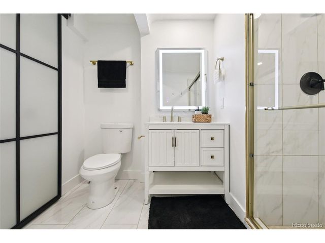 256 King St, Denver, CO 80219