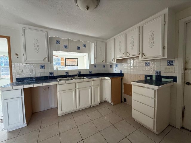 6155 SUMTER DRIVE, Brooksville, FL 34602