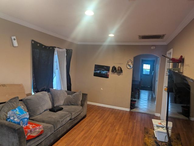 521 Santa Ana Avenue, San Jose, CA 95112