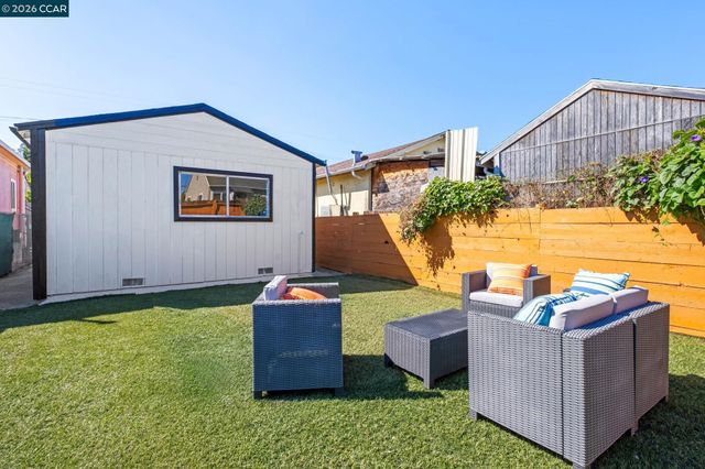 1058 71St Ave, Oakland, CA 94621