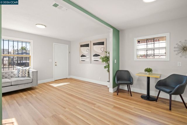 1058 71St Ave, Oakland, CA 94621