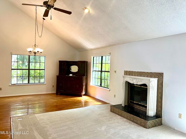 2217 Bayou View Circle, Gautier, MS 39553