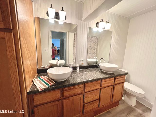 2217 Bayou View Circle, Gautier, MS 39553