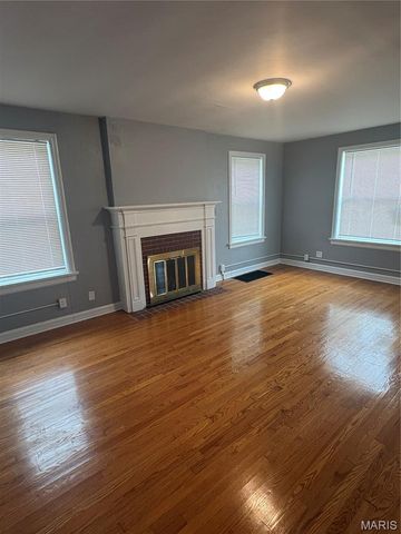 3829 Lawler Drive, Northwoods, MO 63121