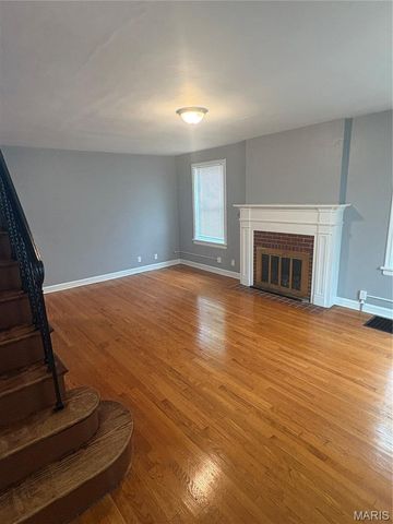 3829 Lawler Drive, Northwoods, MO 63121
