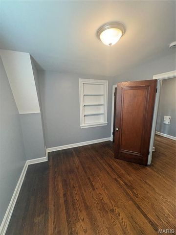 3829 Lawler Drive, Northwoods, MO 63121