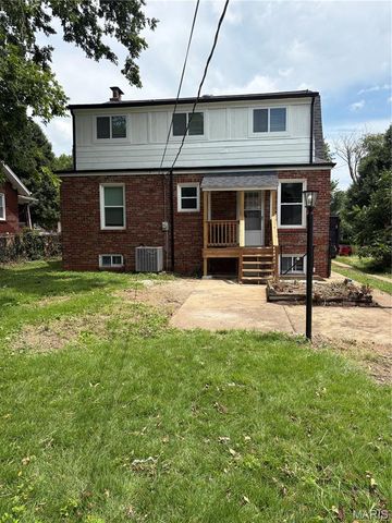 3829 Lawler Drive, Northwoods, MO 63121