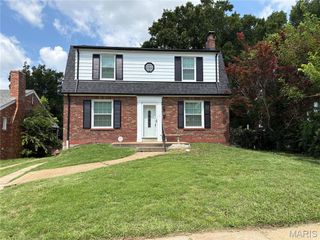 3829 Lawler Drive, Northwoods, MO 63121