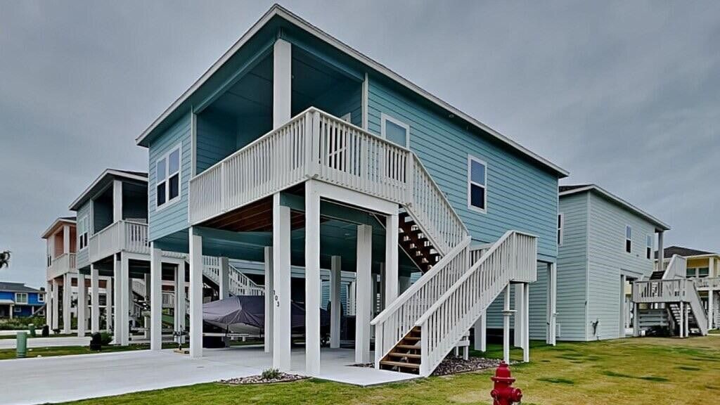 103 Red Sea 2, Rockport, TX 78382 — exterior