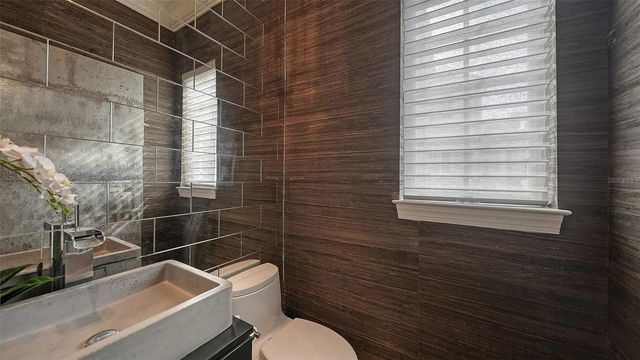 1418 JOHN RINGLING PARKWAY, Sarasota, FL 34236