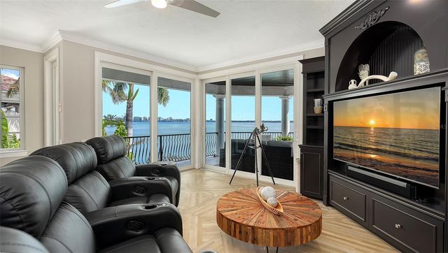 1418 JOHN RINGLING PARKWAY, Sarasota, FL 34236