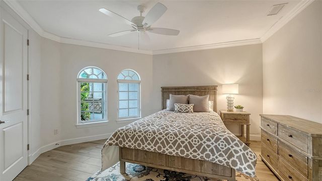 1418 JOHN RINGLING PARKWAY, Sarasota, FL 34236