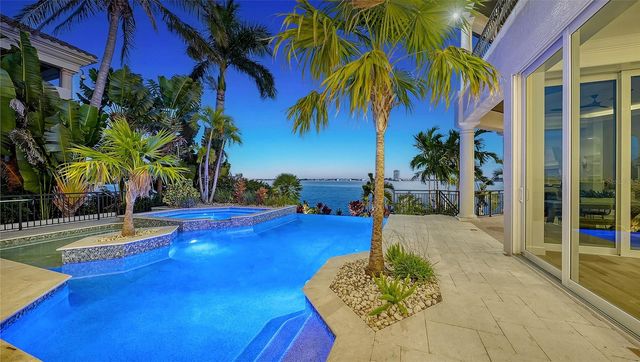 1418 JOHN RINGLING PARKWAY, Sarasota, FL 34236