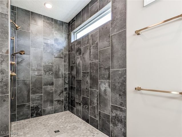 4332 Evergreen Court, North Canton, OH 44720