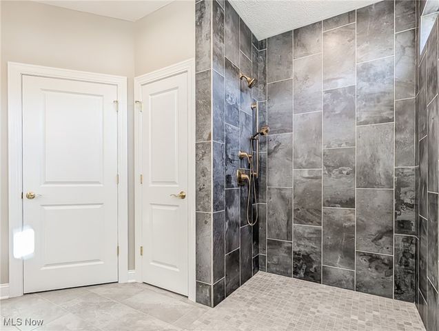 4332 Evergreen Court, North Canton, OH 44720