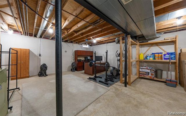 44167 Providence Drive 326, Clinton Charter Township, MI 48038