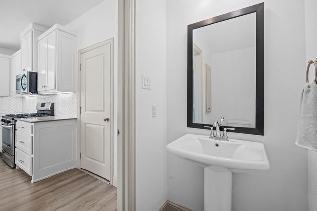 7053 Cedar Creek Drive, Grand Prairie, TX 75054
