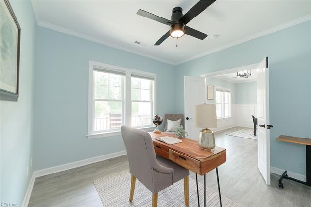 115 Osborn LN, Seaford, VA 23696