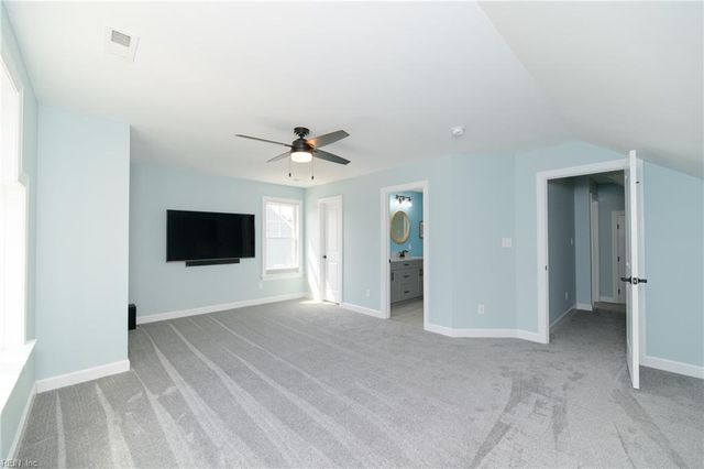115 Osborn LN, Seaford, VA 23696