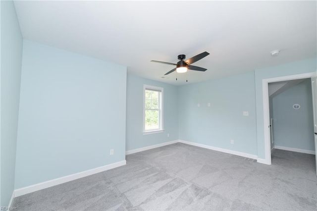 115 Osborn LN, Seaford, VA 23696
