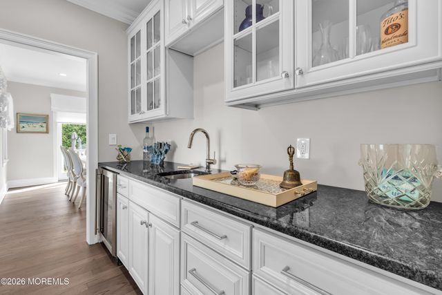 9 Arcana Avenue, Oceanport, NJ 07757