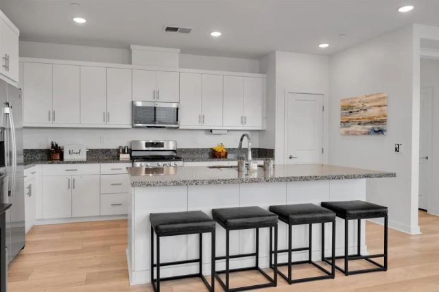 35164 Orchard Trail, Fallbrook, CA 92028