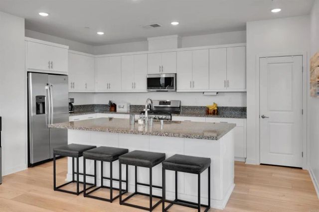 35164 Orchard Trail, Fallbrook, CA 92028