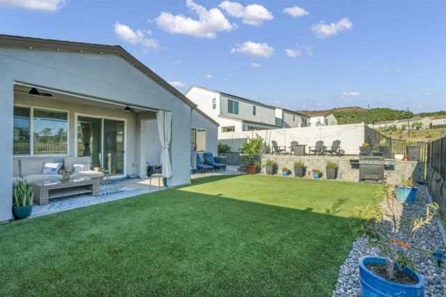 35164 Orchard Trail, Fallbrook, CA 92028