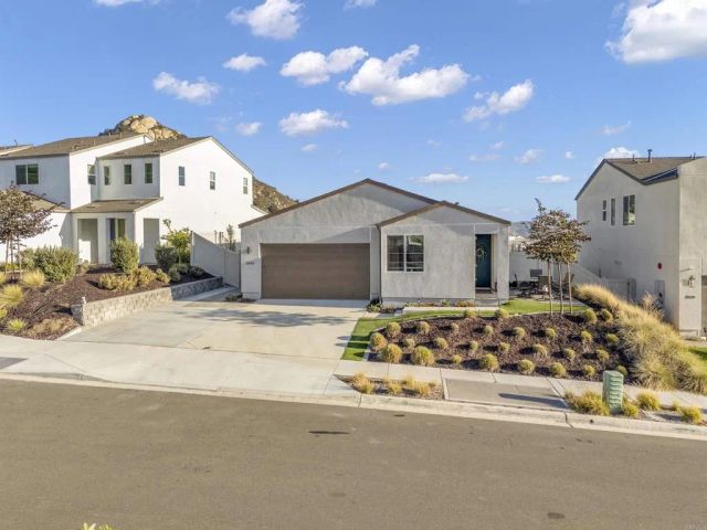 35164 Orchard Trail, Fallbrook, CA 92028
