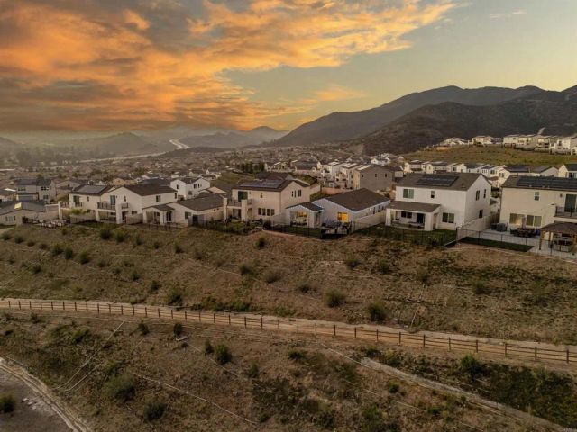 35164 Orchard Trail, Fallbrook, CA 92028