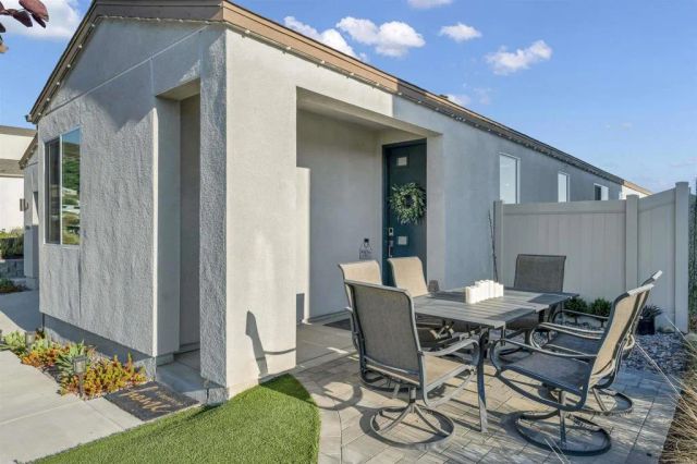 35164 Orchard Trail, Fallbrook, CA 92028