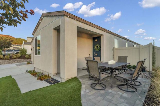 35164 Orchard Trail, Fallbrook, CA 92028