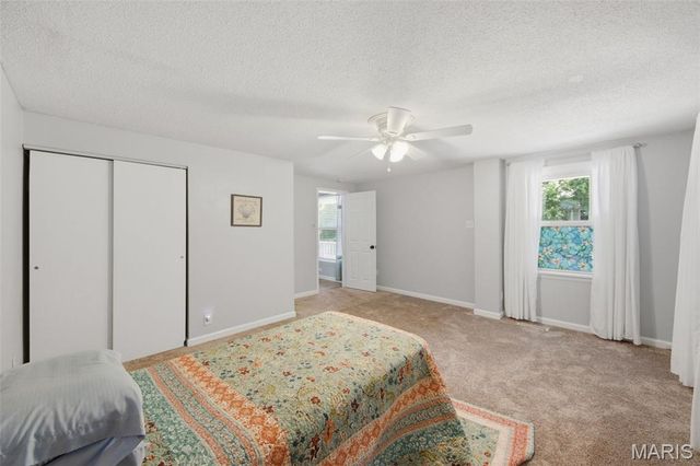 415 McDonough Street, St Charles, MO 63301
