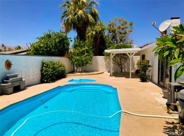 76589 New York Ave, Palm Desert, CA 92211