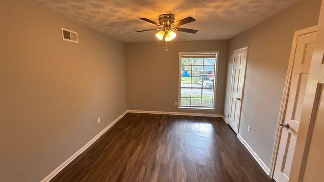 3496 LYNCHBURG ST, Memphis, TN 38135