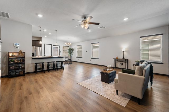 1143 Kennesaw Drive, College Station, TX 77845