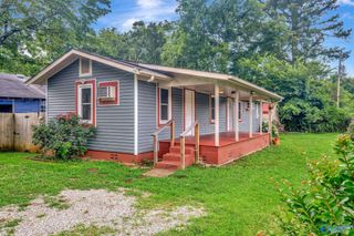 807 N Madison Street, Athens, AL 35611