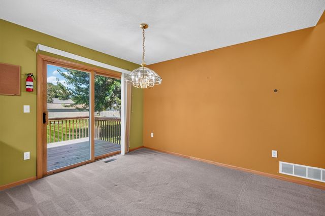 603 NE Oakhurst Drive, Grimes, IA 50111