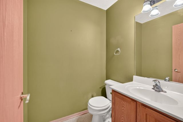 603 NE Oakhurst Drive, Grimes, IA 50111